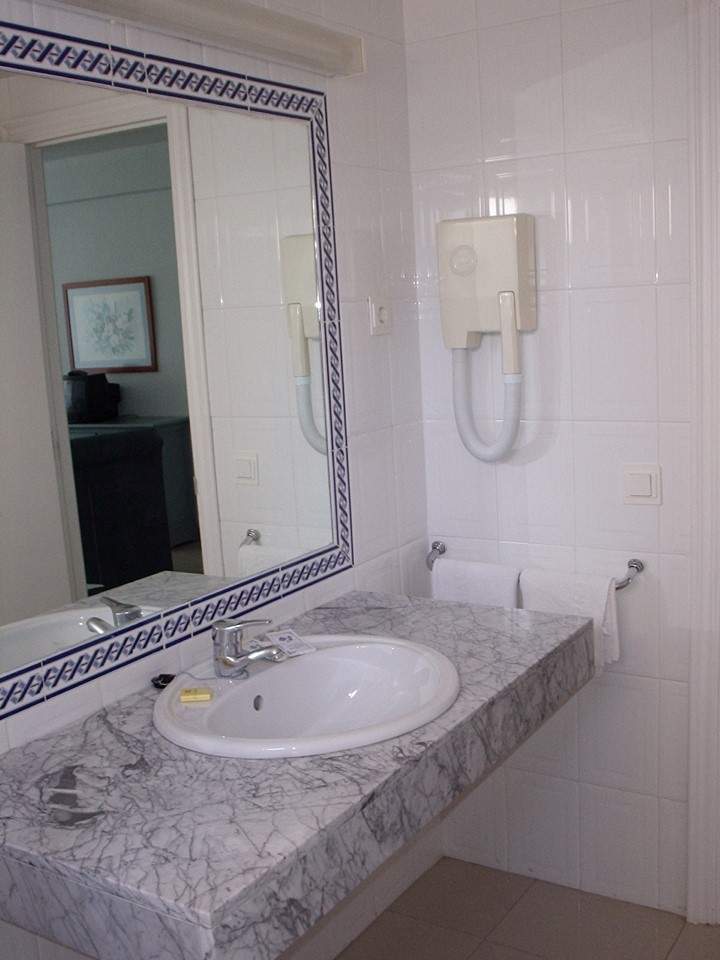 Apartamentos El Velero トレモリノス エクステリア 写真